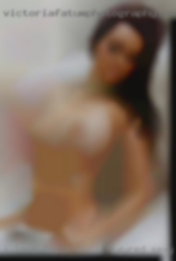 I love thick full figured sexy women.
